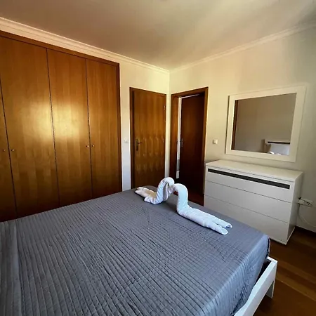 Island Heart- Family Retreat- Free Parking Garage * Ribeira Brava