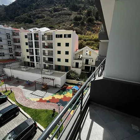 Island Heart- Family Retreat- Free Parking Garage * Ribeira Brava