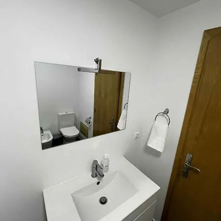 Island Heart- Family Retreat- Free Parking Garage Appartement Ribeira Brava