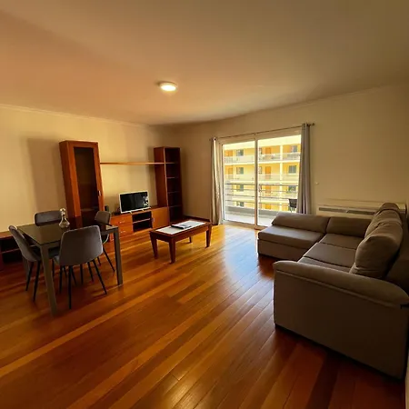 Island Heart- Family Retreat- Free Parking Garage * Ribeira Brava